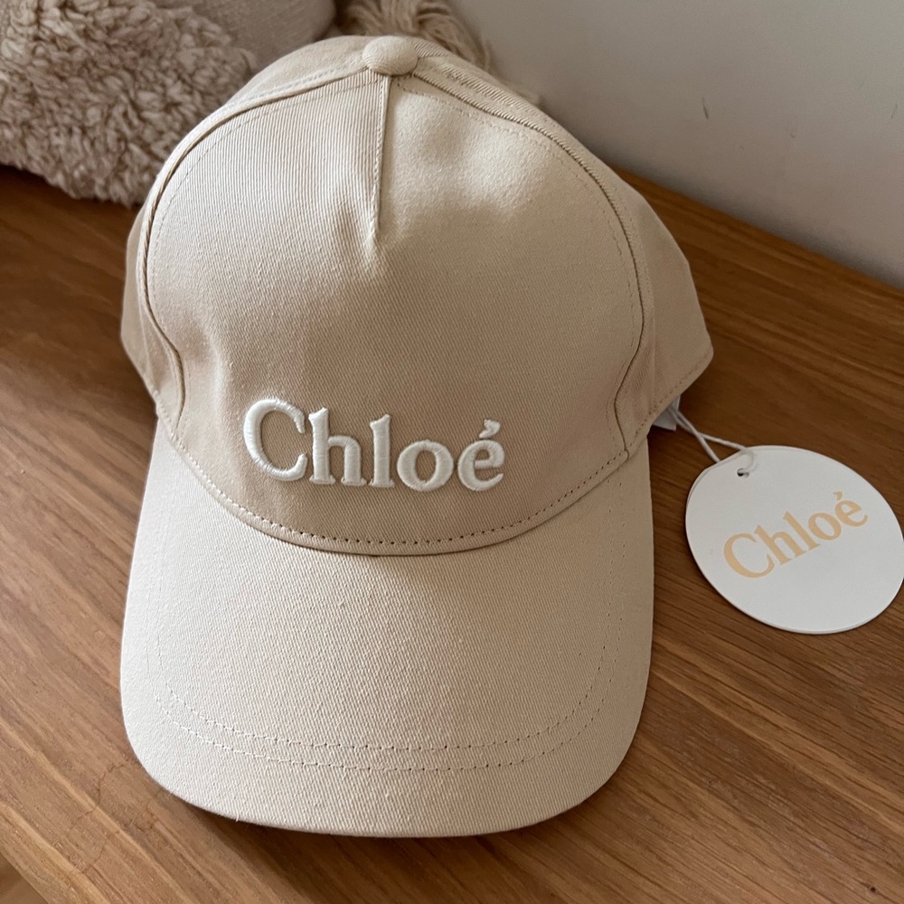 Chloe hat size 56